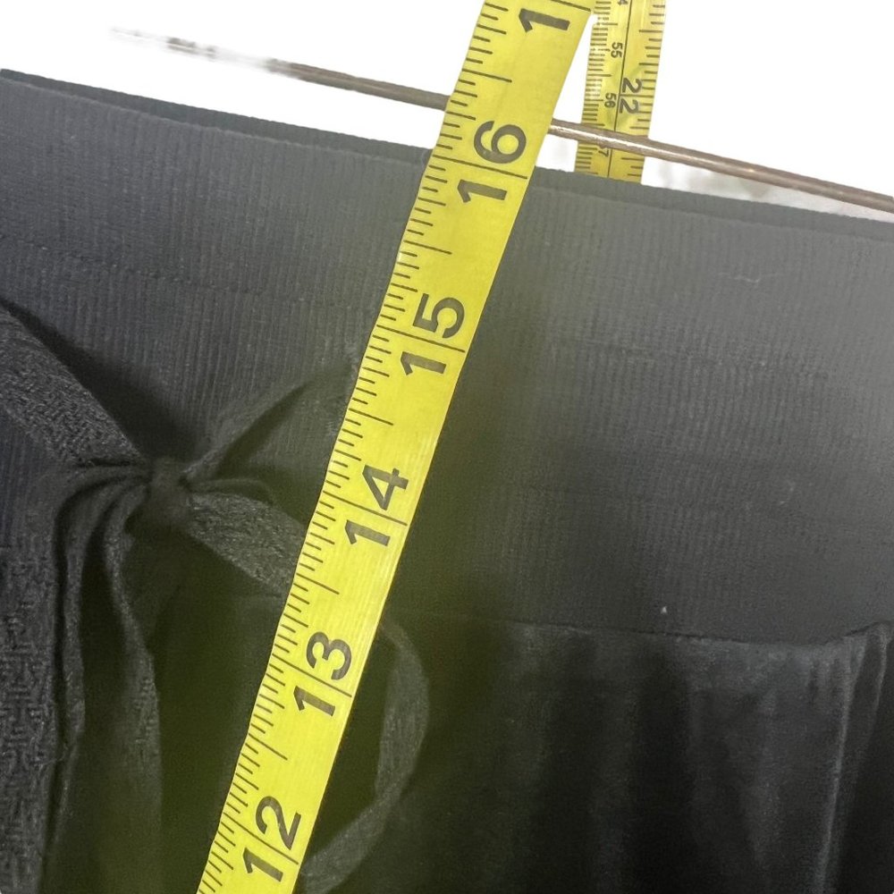 NWT LIVI Black Velour High Rise Pull On Jogger Pants 26 28 - Picture 8 of 12